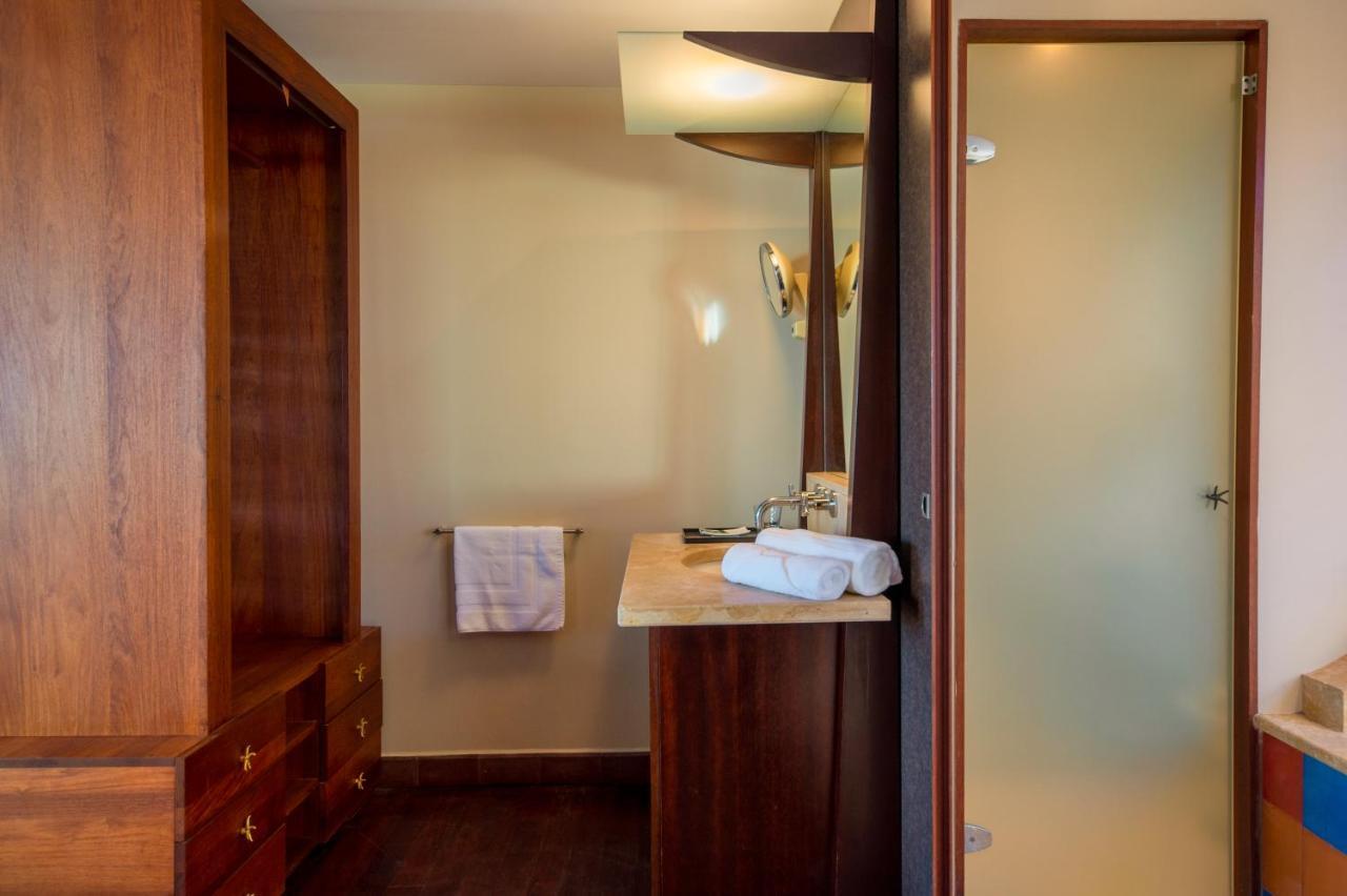 Suites Anagani Ле-Франсуа Экстерьер фото